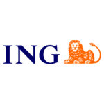 De afbeelding toont het ING-logo, met de letters ING in donkerblauw naast een oranje leeuw. De leeuw ligt, kijkt naar voren, met een gestileerd en minimalistisch ontwerp - vergelijkbaar met een overzichtskaart of opleidingsoverzicht in zijn strakke eenvoud.